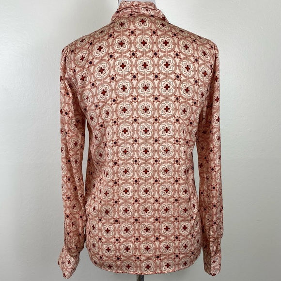 Avec Les Filles Pussy Bow Tie Neck Printed Blouse - Picture 2 of 10